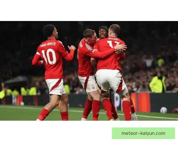 英超西汉姆近期状态回暖，球队表现持续提升